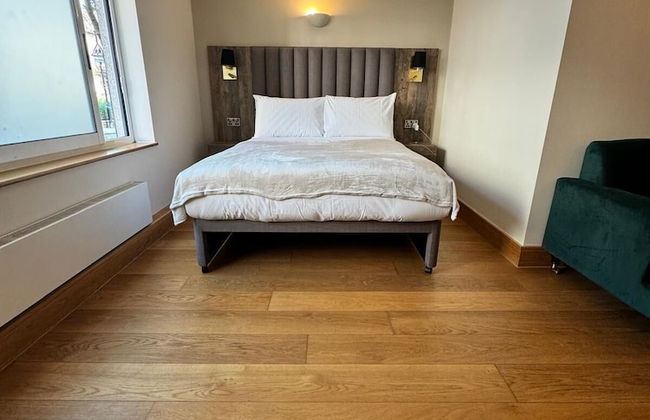 Westwood House - Photo 8