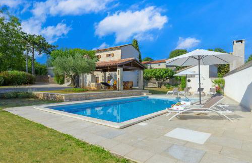 Villa The Mulberry Stonehouse by Istrialux - Photo 37