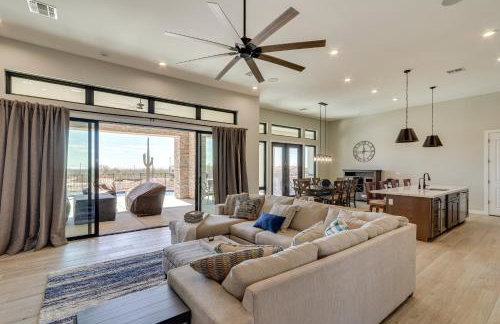 7 Mi to Lost Dutchman Home with Pool and Patio! - Foto 5