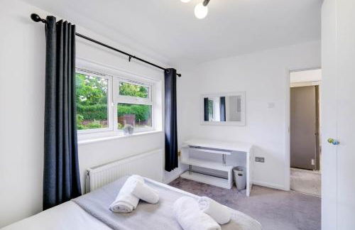 Hanwell 2 bedroom Maisonette by 360Stays - Foto 18