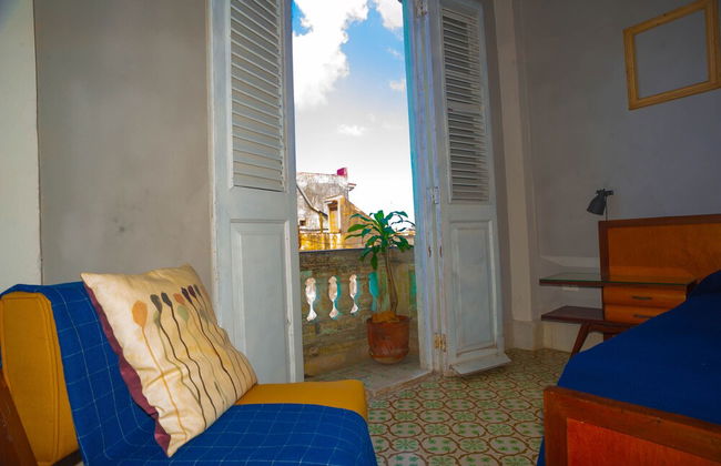 WiFI Gratis Balcon y Terraza Old Havana - Photo 33