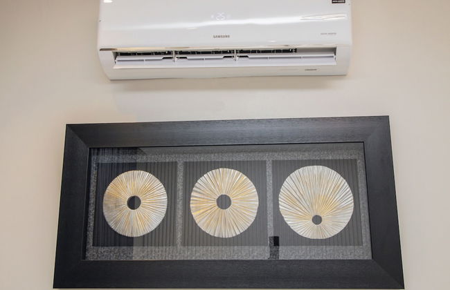 unreal homes - Photo 10