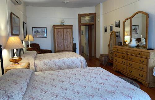 Historic Capitol Hotel Vacation Suites Downtown - Foto 17