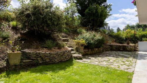 Garden Suite Suresnes 5 persons 2 BR near La Defense - Foto 2, Garden view