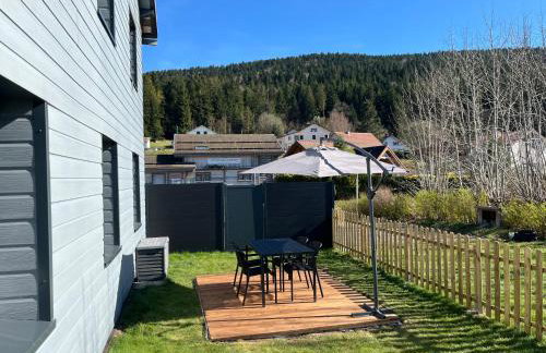 Appartement cosy avec jardin clôturé et barbecue - Foto 3