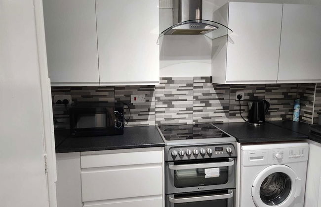 Grays Apartment With City Views Lakeside Shopping - Photo 7