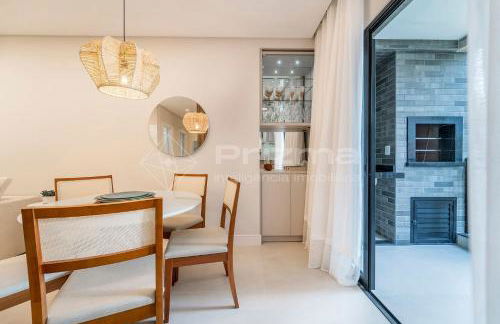 306 Bl 03 - WaldGarten Bombinhas - 50 m do Mar e Frente Avenida - Condomínio de Alto Padrão - Piscina - Academia - Salão de jogos - Foto 8