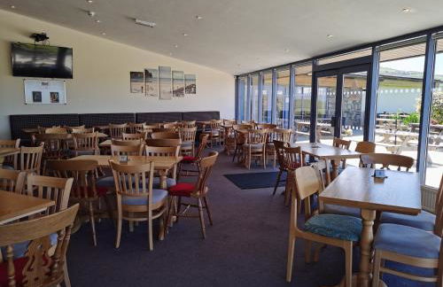 Sea and Mountain view Sunbeach Holiday Snowdonia - Photo 57