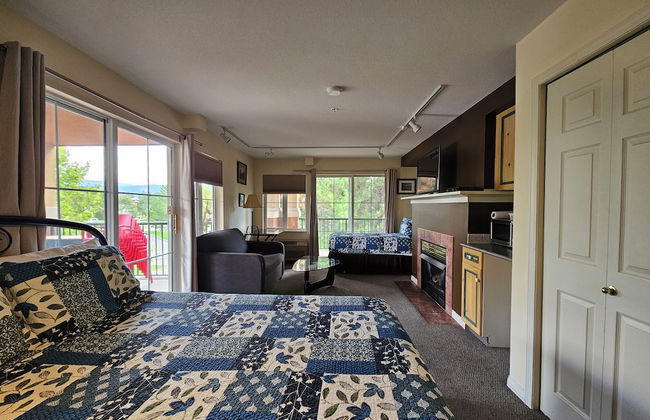 Borgata Lodge - Photo 26