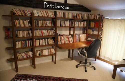 Villa spacieuse à Crastes avec piscine privée et vue montagne - Photo 14