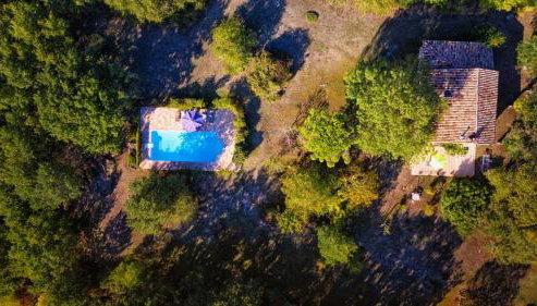 La Maison des Chênes - Piscine et grand terrain arboré dans une ambiance bucolique. - Foto 3
