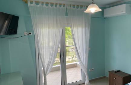 Elena M Fanari - Foto 31