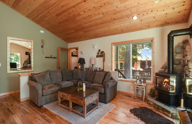 Lux Leisure Game Room & More! - Foto 10