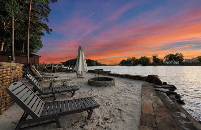 Private Dock, Hot Tub, Game Room, Firepit Sunset Shores Resort The Homestead - Foto 14