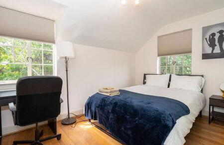 Spacious 4BR CozySuites in Old Town Alexandria - Foto 8
