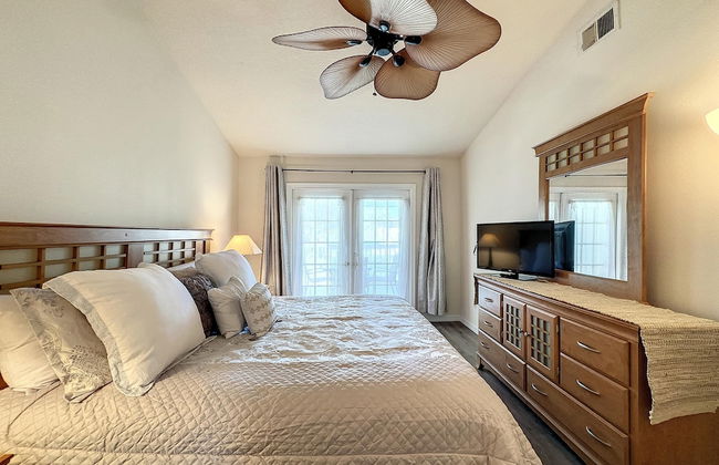 Lovely 3 bed Condo Near Disney Quiet Community - Photo 21