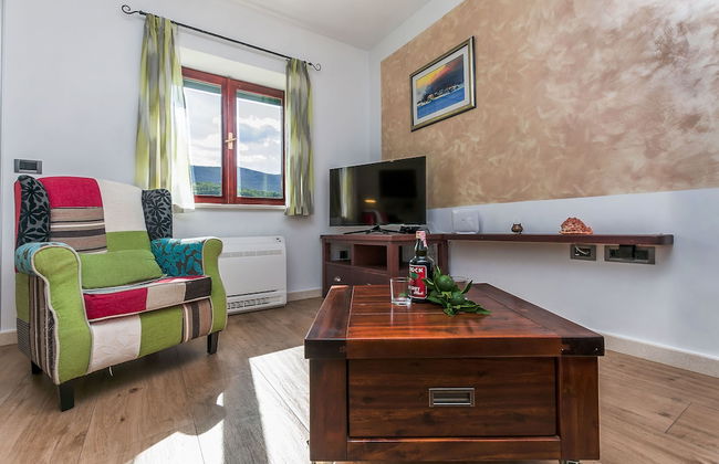 Villa Holiday Home Zvečanje - Foto 14