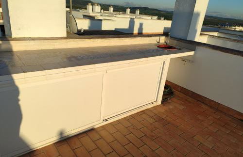 Apartamentovistasconil, ático con piscina, jardín, pista de pádel y solárium - Foto 10