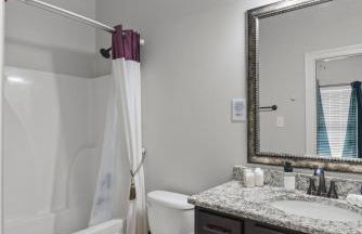 Zen House, a peaceful sanctuary in Shreveport, LA! Tv in each room - Foto 18