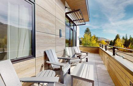 The Residences at One Twenty Unit 302 - Foto 18