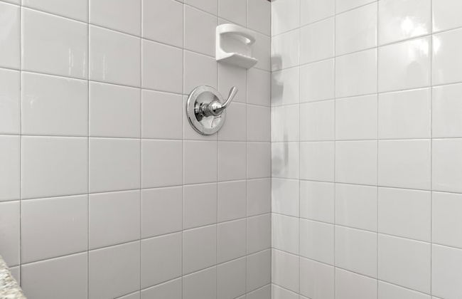 11350 Central Oasis 4BR Pool Home - Photo 28