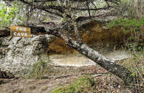 Tiny House with Amazing Views and Private Hiking Trails in Hill Country, Texas - Foto 19