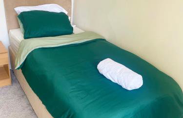 Sittingbourne, Kent - Photo 2