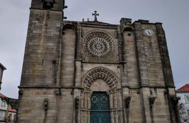 Muros sobre el puerto - Photo 40