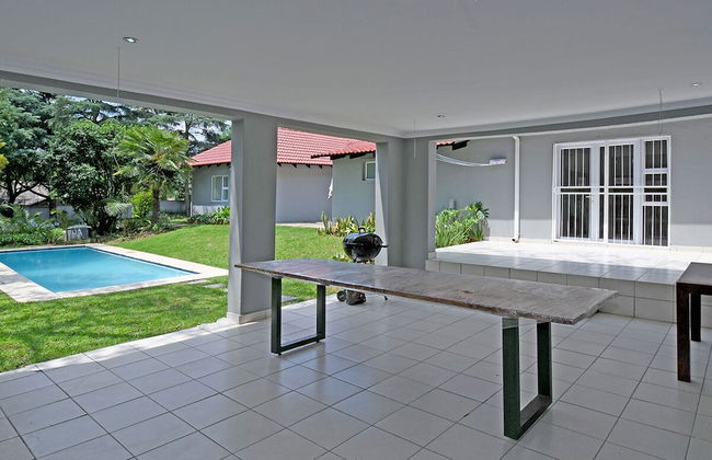 Zwelakho Luxury furnished apartments - Photo 13