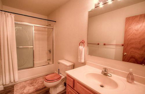 NVH0823 - Sadies Hustle home - Photo 26