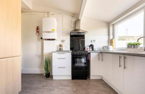 Swansea Beach Townhouse - 350 yard from the beach! - Foto 7