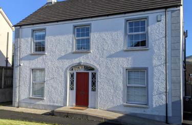 Ballapousta - Foto 1