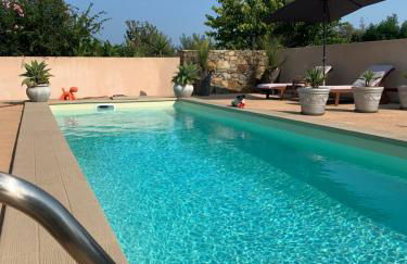 Villa tout confort avec piscine privée - Foto 1