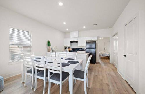 2 Houses Prime Location Near The Strand and Beach - Foto 15