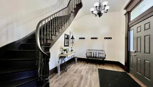 Newly Renovated Historic mansion ☆ 8 Bedrooms - Foto 2