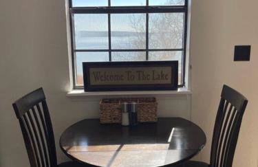 Lakehouse Getaway with Beautiful Views - Foto 9