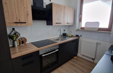 Große Terrasse, Netflix, 5min zum Skilift, 6 Personen, Waldnah, - Foto 7