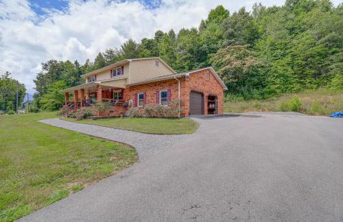 Peaceful Bluff City Retreat with Fire Pit and Grill - Foto 26