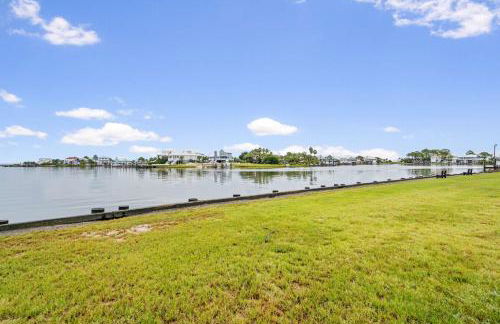 Spacious Audubon Home in Colony Cove w Water Views - Foto 44