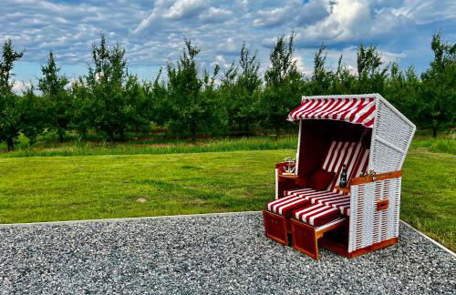 Muggelhuus das Loft mit Elbdeichblick im Alten Land und mit Wallbox - Photo 43