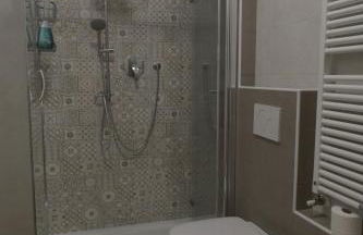 Grigio Perla Panigale, villetta con giardino, 3 camere, parcheggio privato fino 3 posti auto - Un oasi di tranquillità - Vicina all'Aeroporto, Unipol Arena e Fiera - Photo 26