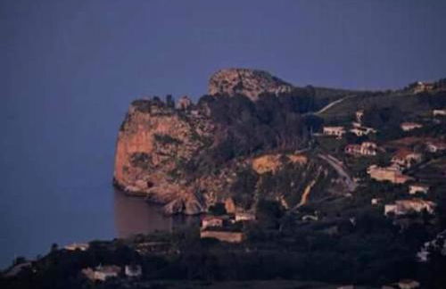 Villa with Pool, Pets & WiFi - Foto 35