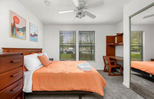 Long Term Stays Allowed Pet Friendly & Pool - Foto 17