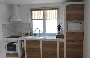 Private cottage with hot tub - Foto 3