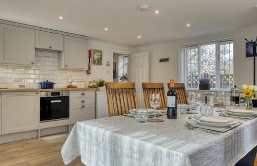 Augusta Cottage - Photo 3