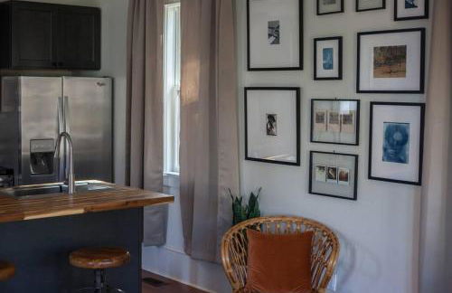 Secret Garden Studio w/ Hot Tub: Near Forsyth Park - Foto 11