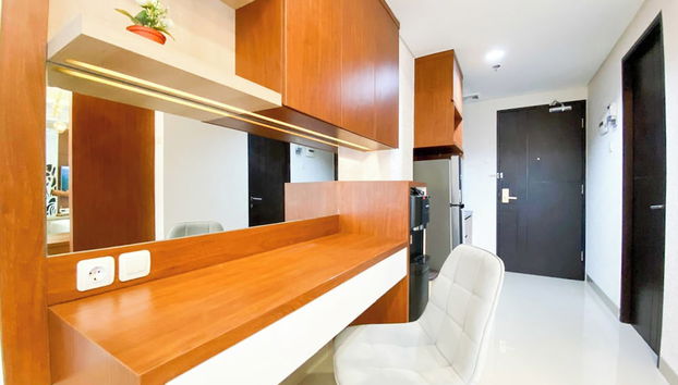 Good And Restful Studio At Patraland Amarta Apartment - Foto 3, Camera