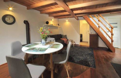 Drewniany domek nad jeziorem w Sitnie - Foto 8