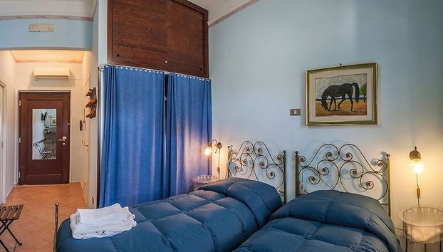 Agriturismo Sorgituro - Photo 3, Chambre