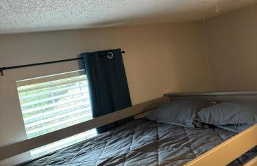 Hosting Nightly Nestings - Foto 16